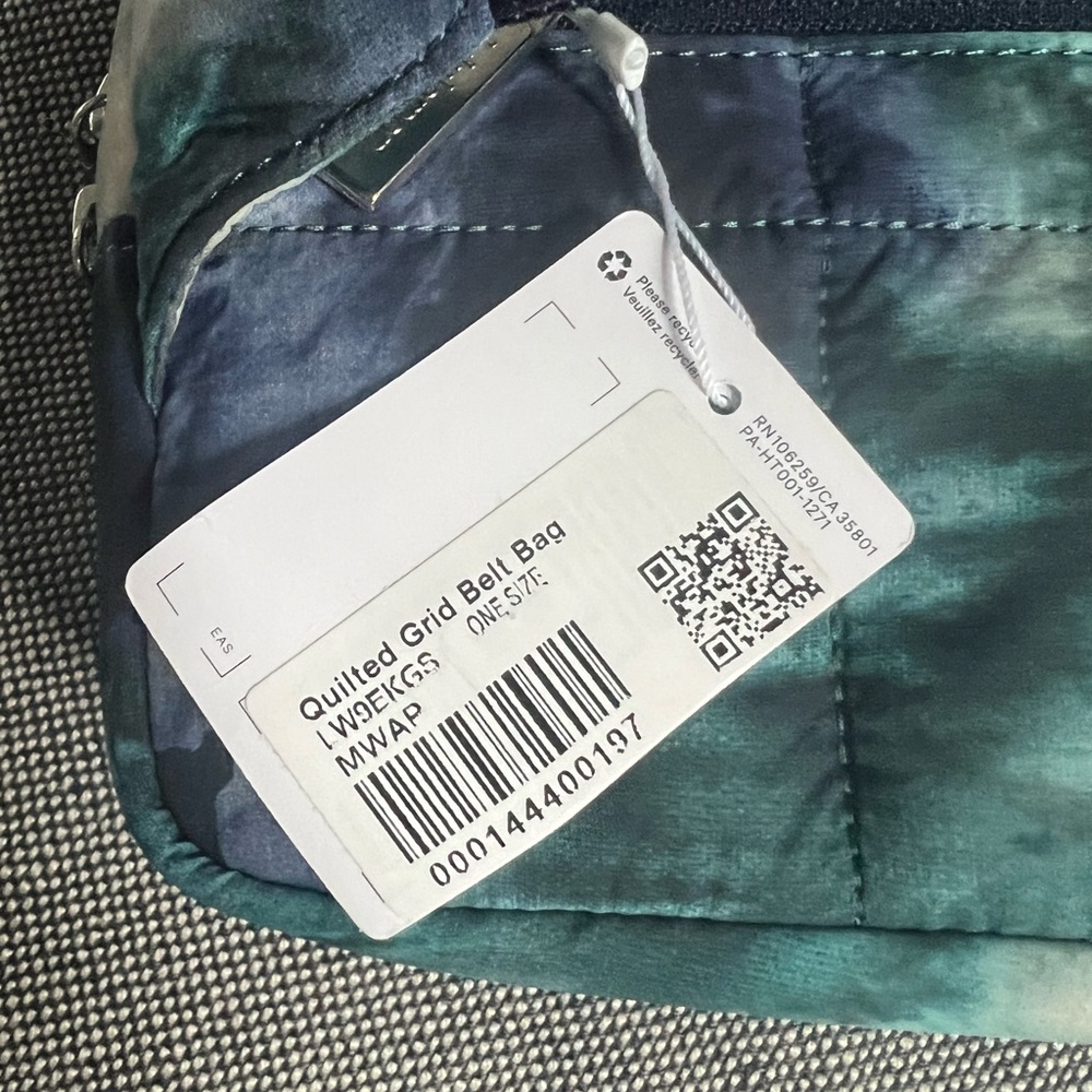 LULULEMON Quilted Grid Belt Bag - Picture 7 of 8